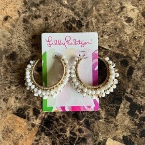 NWT Lilly Pulitzer Resort White Earrings